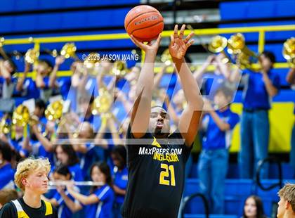 Thumbnail 3 in Inglemoor @ Hazen photogallery.