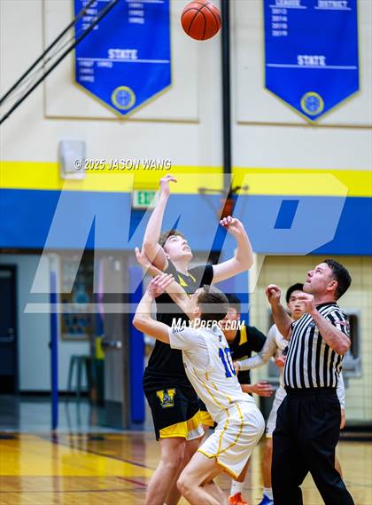 Thumbnail 3 in Inglemoor @ Hazen photogallery.