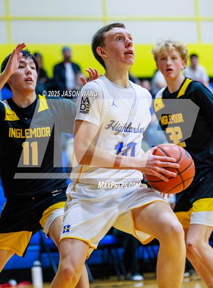 Thumbnail 3 in Inglemoor @ Hazen photogallery.