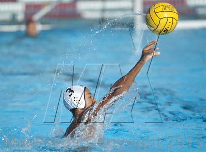 Thumbnail 1 in JSerra Catholic vs. Aliso Niguel photogallery.
