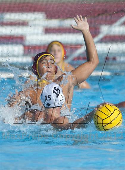 Thumbnail 1 in JSerra Catholic vs. Aliso Niguel photogallery.