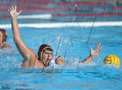 Thumbnail 3 in JSerra Catholic vs. Aliso Niguel photogallery.