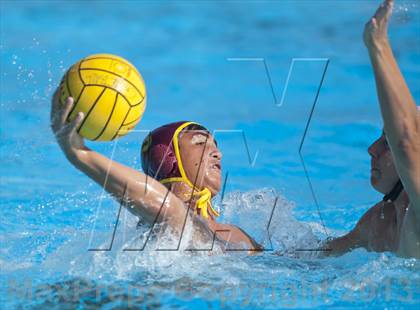 Thumbnail 2 in JSerra Catholic vs. Aliso Niguel photogallery.