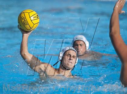 Thumbnail 1 in JSerra Catholic vs. Aliso Niguel photogallery.