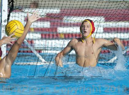 Thumbnail 1 in JSerra Catholic vs. Aliso Niguel photogallery.