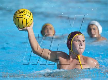 Thumbnail 3 in JSerra Catholic vs. Aliso Niguel photogallery.