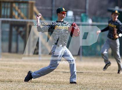 Thumbnail 3 in Crystal Lake S @ Stevenson photogallery.