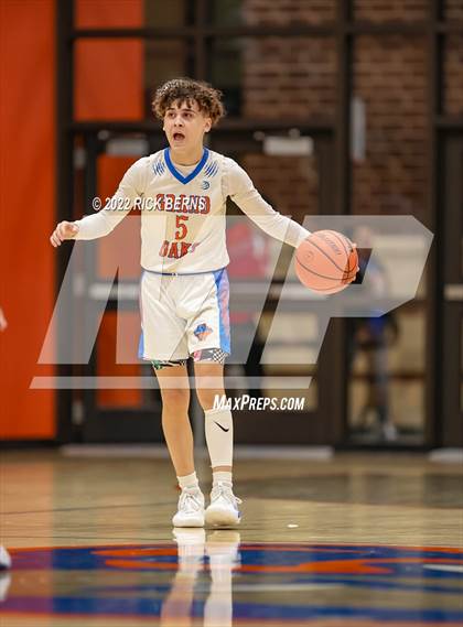 Thumbnail 2 in Grand Oaks vs College Park photogallery.