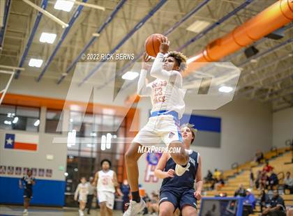 Thumbnail 3 in Grand Oaks vs College Park photogallery.