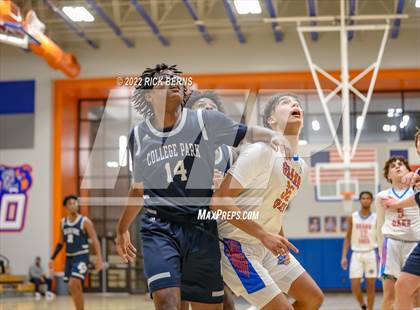 Thumbnail 1 in Grand Oaks vs College Park photogallery.