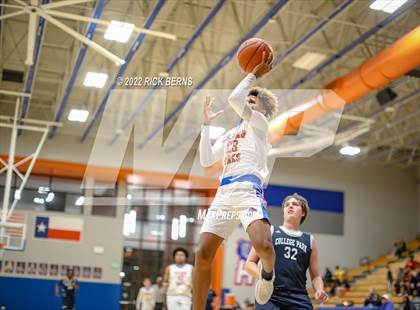 Thumbnail 1 in Grand Oaks vs College Park photogallery.