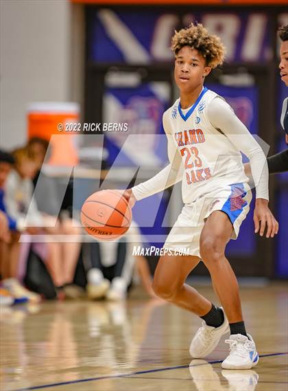 Thumbnail 2 in Grand Oaks vs College Park photogallery.