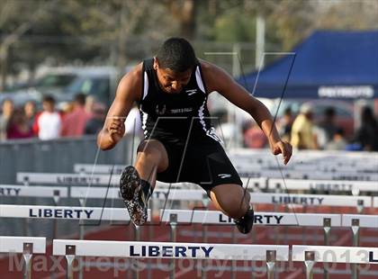 Thumbnail 3 in South West Yosemite League Meet #1 (110m Hurdles) photogallery.