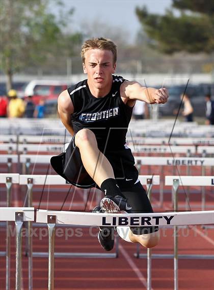 Thumbnail 2 in South West Yosemite League Meet #1 (110m Hurdles) photogallery.