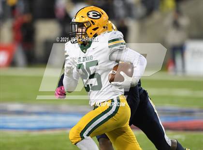 Thumbnail 3 in Springfield vs. St. Edward (OHSAA D1 Final) photogallery.