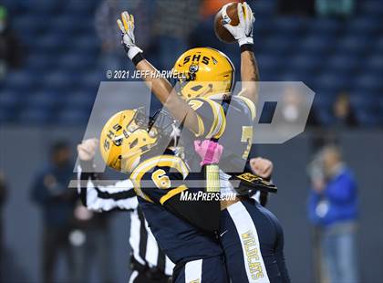 Thumbnail 1 in Springfield vs. St. Edward (OHSAA D1 Final) photogallery.