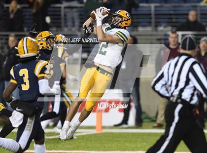 Thumbnail 1 in Springfield vs. St. Edward (OHSAA D1 Final) photogallery.