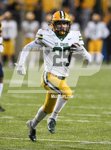 Thumbnail 1 in Springfield vs. St. Edward (OHSAA D1 Final) photogallery.