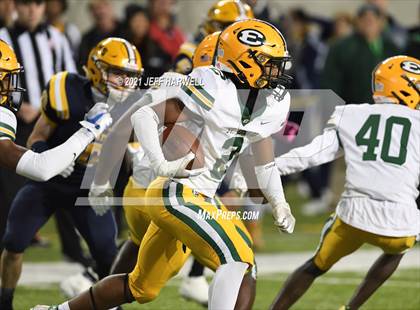 Thumbnail 3 in Springfield vs. St. Edward (OHSAA D1 Final) photogallery.