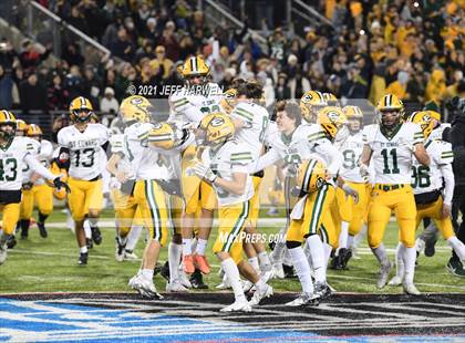 Thumbnail 1 in Springfield vs. St. Edward (OHSAA D1 Final) photogallery.