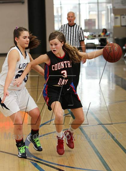 Thumbnail 1 in Urban vs. Metairie Park Country Day (So Cal Holiday Classic) photogallery.