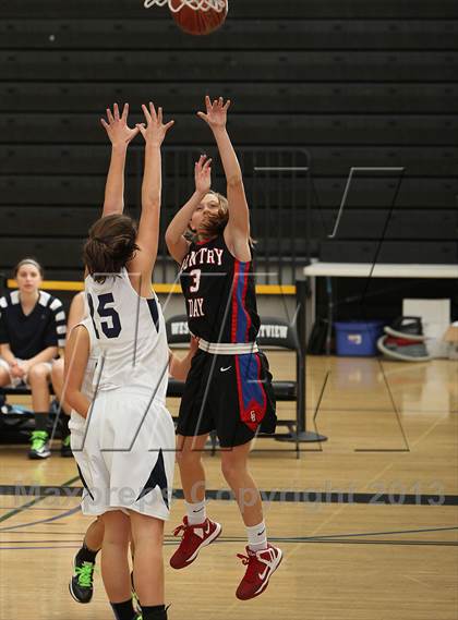 Thumbnail 2 in Urban vs. Metairie Park Country Day (So Cal Holiday Classic) photogallery.