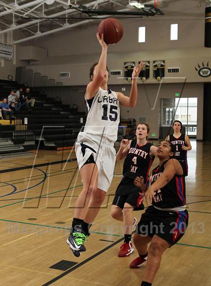 Thumbnail 1 in Urban vs. Metairie Park Country Day (So Cal Holiday Classic) photogallery.