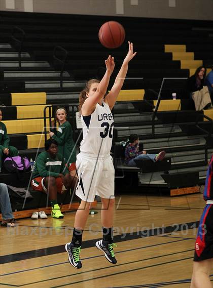 Thumbnail 3 in Urban vs. Metairie Park Country Day (So Cal Holiday Classic) photogallery.