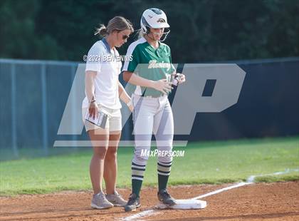 Thumbnail 2 in Ola @ Dutchtown photogallery.