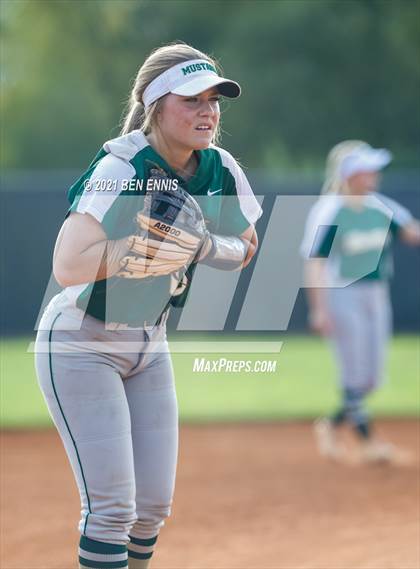 Thumbnail 1 in Ola @ Dutchtown photogallery.