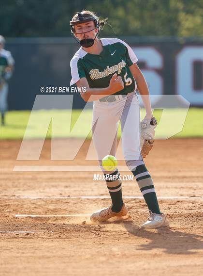 Thumbnail 1 in Ola @ Dutchtown photogallery.