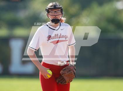 Thumbnail 3 in Ola @ Dutchtown photogallery.