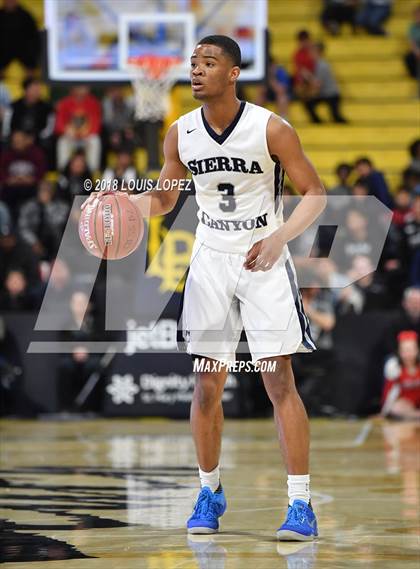 Thumbnail 2 in Sierra Canyon vs. Mater Dei (CIF SS Open DIV Final) photogallery.