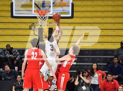 Thumbnail 3 in Sierra Canyon vs. Mater Dei (CIF SS Open DIV Final) photogallery.