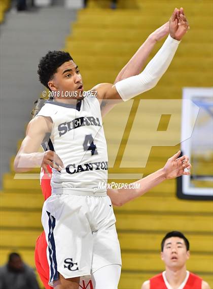 Thumbnail 1 in Sierra Canyon vs. Mater Dei (CIF SS Open DIV Final) photogallery.