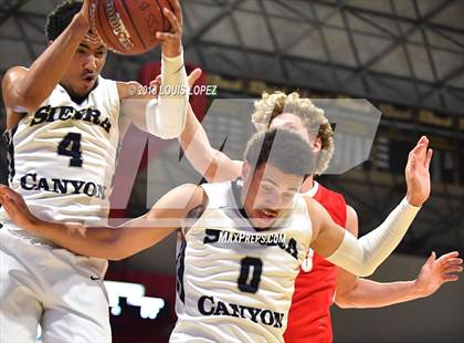 Thumbnail 1 in Sierra Canyon vs. Mater Dei (CIF SS Open DIV Final) photogallery.