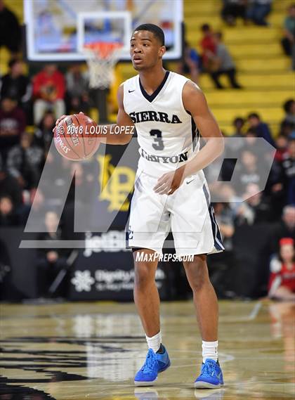 Thumbnail 1 in Sierra Canyon vs. Mater Dei (CIF SS Open DIV Final) photogallery.