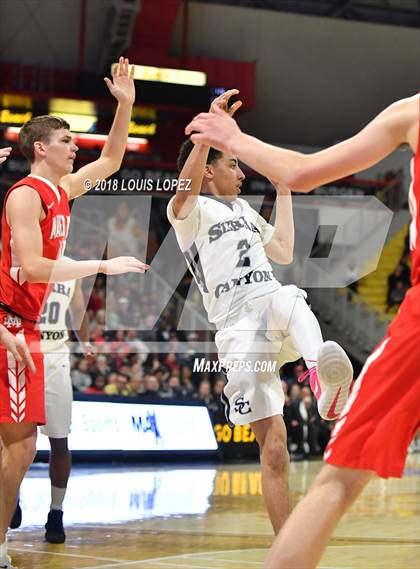Thumbnail 3 in Sierra Canyon vs. Mater Dei (CIF SS Open DIV Final) photogallery.