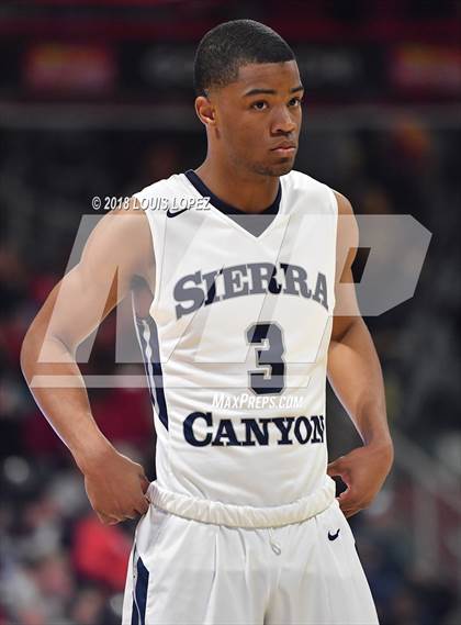 Thumbnail 2 in Sierra Canyon vs. Mater Dei (CIF SS Open DIV Final) photogallery.