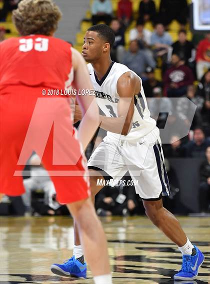 Thumbnail 3 in Sierra Canyon vs. Mater Dei (CIF SS Open DIV Final) photogallery.