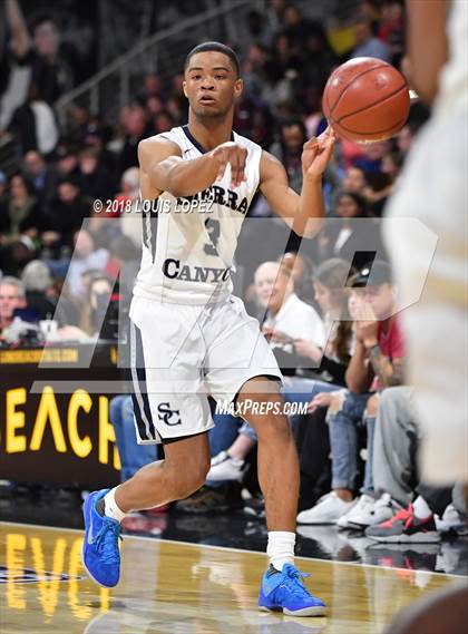 Thumbnail 1 in Sierra Canyon vs. Mater Dei (CIF SS Open DIV Final) photogallery.
