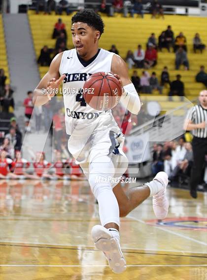 Thumbnail 3 in Sierra Canyon vs. Mater Dei (CIF SS Open DIV Final) photogallery.