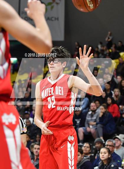 Thumbnail 1 in Sierra Canyon vs. Mater Dei (CIF SS Open DIV Final) photogallery.