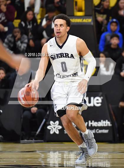 Thumbnail 2 in Sierra Canyon vs. Mater Dei (CIF SS Open DIV Final) photogallery.