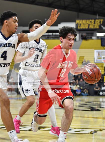 Thumbnail 1 in Sierra Canyon vs. Mater Dei (CIF SS Open DIV Final) photogallery.