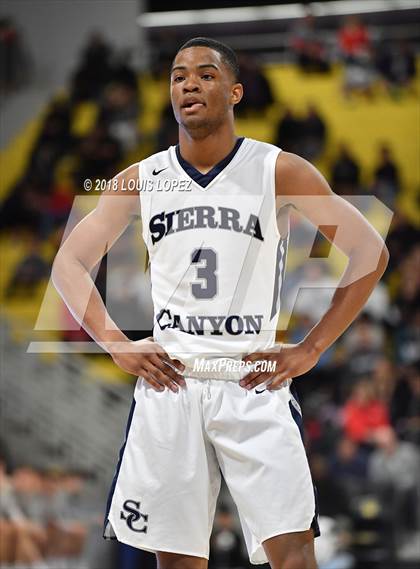 Thumbnail 2 in Sierra Canyon vs. Mater Dei (CIF SS Open DIV Final) photogallery.
