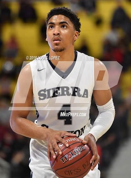 Thumbnail 3 in Sierra Canyon vs. Mater Dei (CIF SS Open DIV Final) photogallery.