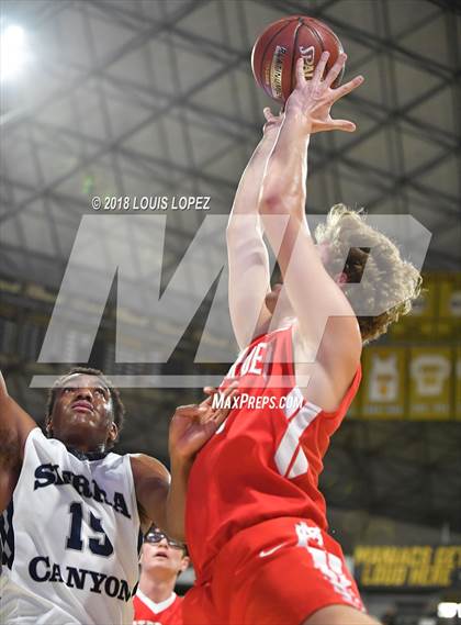 Thumbnail 2 in Sierra Canyon vs. Mater Dei (CIF SS Open DIV Final) photogallery.