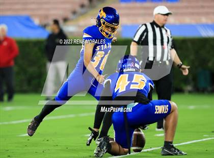 Thumbnail 2 in Pasadena vs Muir photogallery.