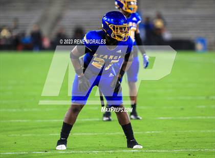 Thumbnail 3 in Pasadena vs Muir photogallery.